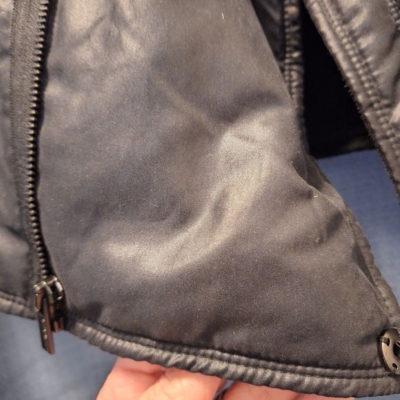 BCBG Max Azria Asymetrical Zipper Front Black Jacket Small - Picture 3 of 4